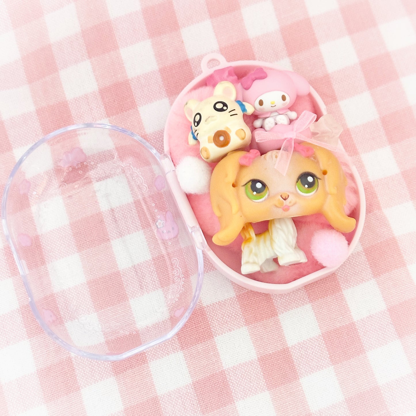 Clear Trinket Carrying Case Bag Hanger/Carrier/Display in Pastel Pink