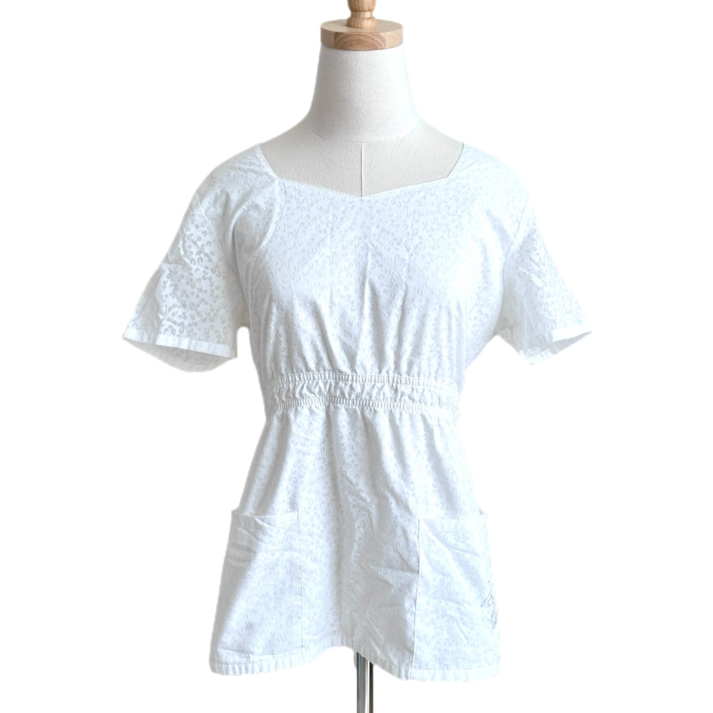 Baby Phat Cheetah Print Scrubs Top White 2000s Y2K Cute Medium