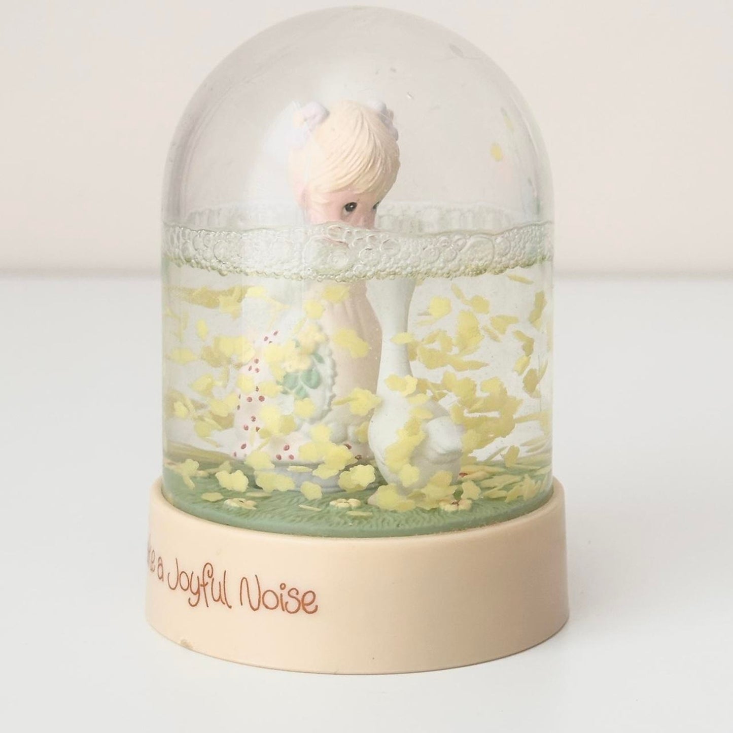 Vintage 1983 Precious Moments Snow Globe